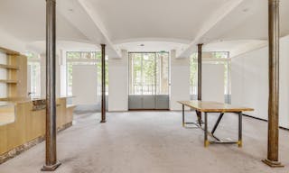 Elegant Space in Smart Palais-Royal - Image 11