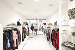 Premium Sentier Pop-Up Store - Image 0