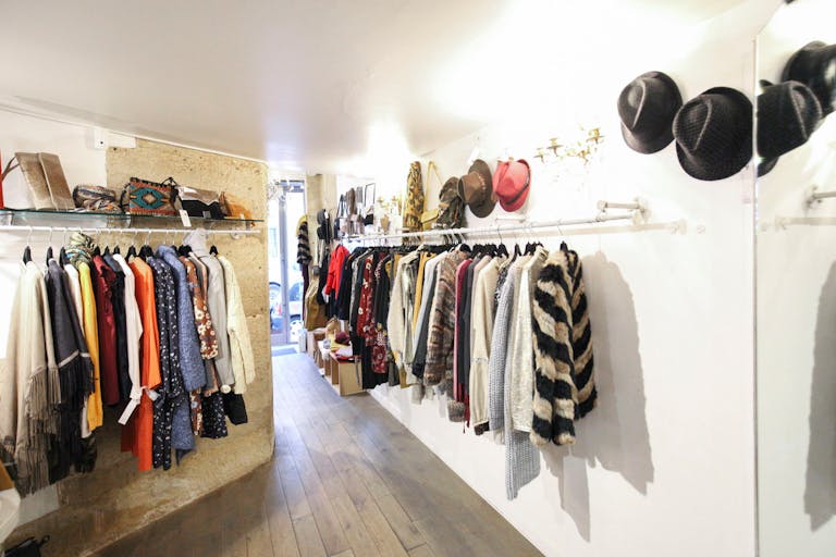 Cozy Le Marais Pop-Up Boutique - Image 0