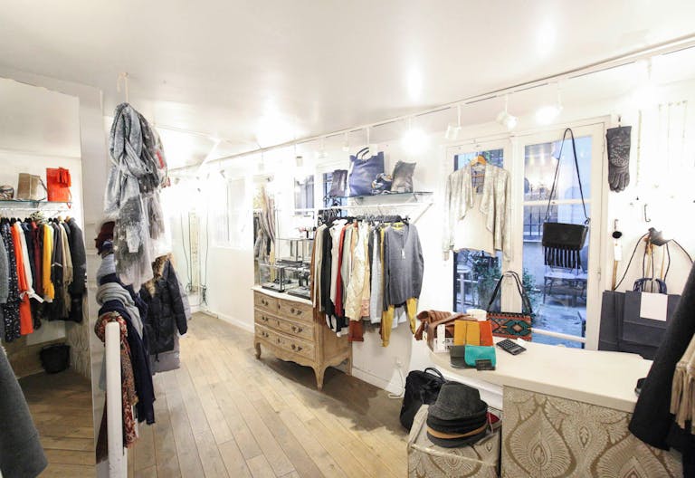 Cozy Le Marais Pop-Up Boutique - Image 1