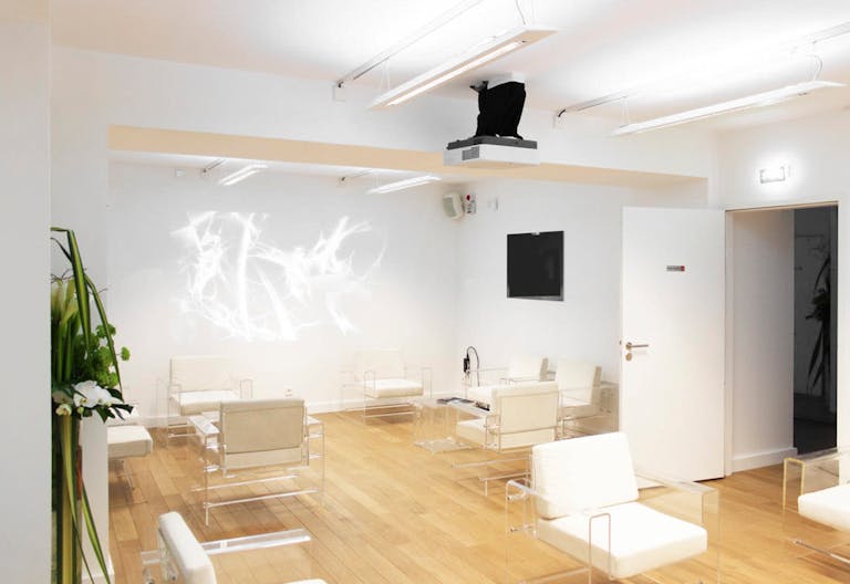 Prime Showroom in Palais-Royal - Image 2