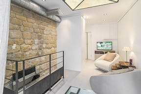 Pop-Up Store in Montmartre - Image 1