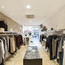 Lovely Place des Vosges Boutique