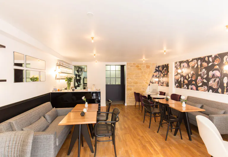 Pop-Up Space in Haut Marais - Image 3