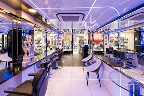 Unique Le Marais Pop-Up Space - Image 2