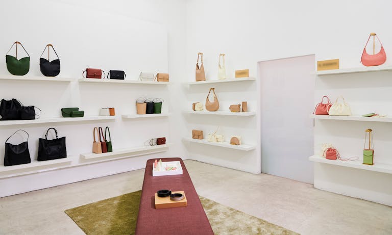 Bright Showroom near Porta Venezia - Image 2