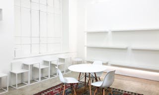 Bright Showroom near Porta Venezia - Image 6