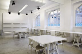 Bright Showroom near Porta Venezia - Image 9