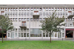 Privatisez Bétonsalon ! Un centre d'art dans le quartier Bibliothèque François Mitterrand, à Paris - Image 12