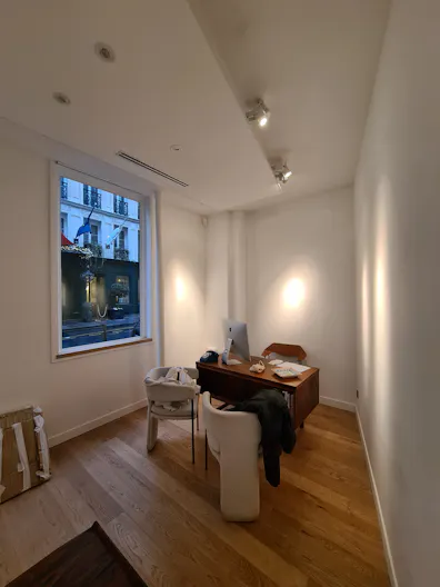Espace Exceptionnel pour Fashion Week à Paris - Galerie d'art, ancien showroom Pierre Cardin (Triangle d'or) - Image 3