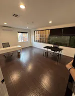 Private Office // Private Parking - Image 4