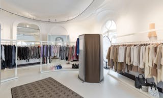 Prime Champs-Elysées Showroom - Image 0