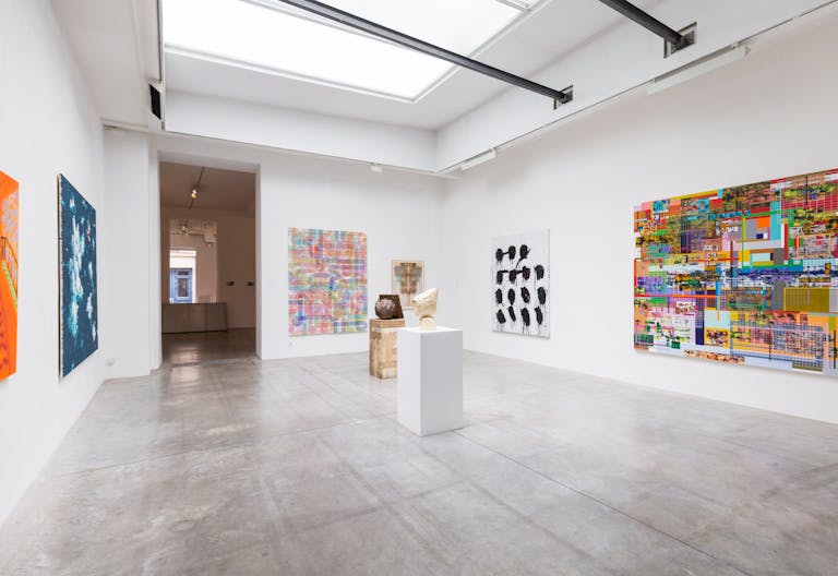 Amazing Showroom in Le Marais - Image 1