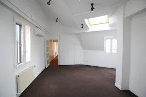 Private Showroom in Ternes - Image 6
