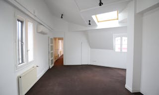 Private Showroom in Ternes - Image 6