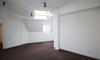 Private Showroom in Ternes - Image 7