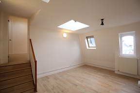 Private Showroom in Ternes - Image 9