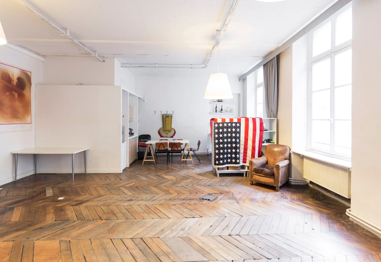 Apartment Showroom in Palais Royal - Image 1