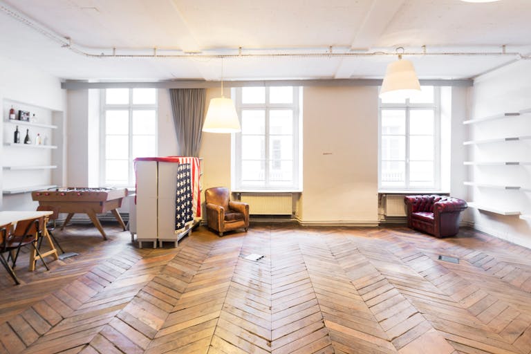 Apartment Showroom in Palais Royal - Image 2