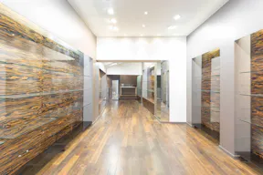 Premium St Thomas D'Aquin Boutique - Image 3