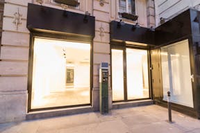 Prime Saint-Germain Boutique - Image 2