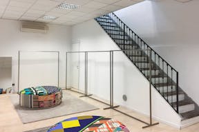 Charming Downtown Milan Showroom - Image 0