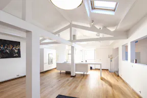 Loft Space in Haut Marais - Image 0