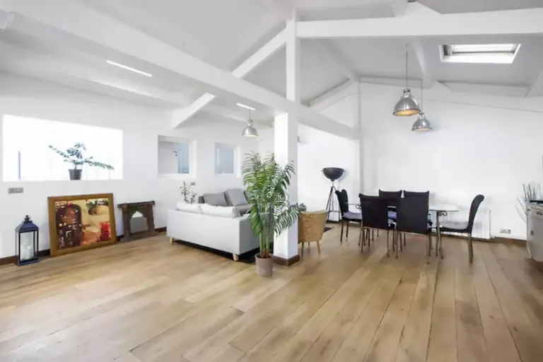 Loft Space in Haut Marais - Image 2