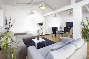 Loft Space in Haut Marais - Image 5
