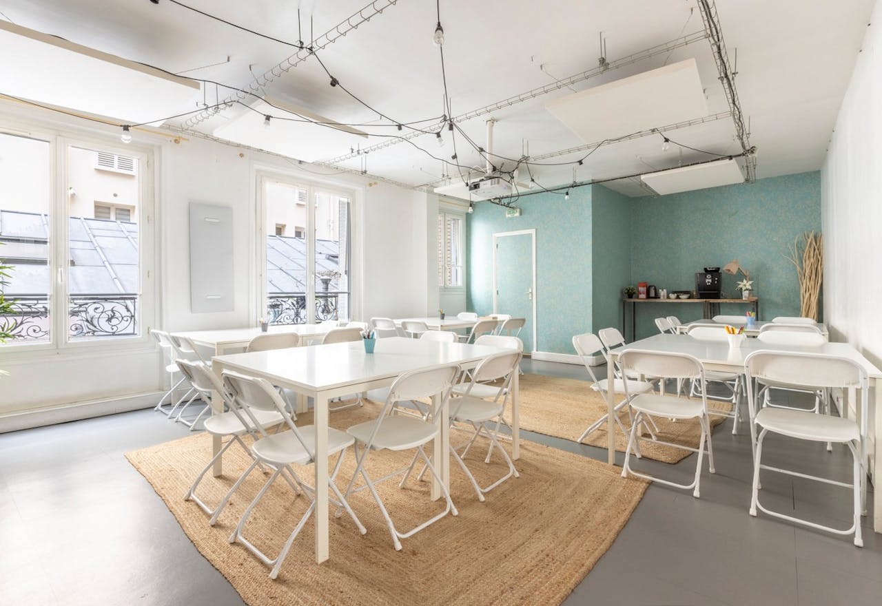 SALLE pour l'organisation de s�minaires, workshops, team-building, webinaire ou pr�sentation de groupe. - Image 2