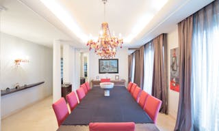 Tasteful Apartment in Ternes - Image 3