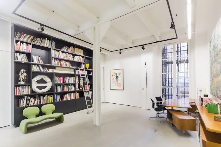 Beautiful Showroom in Haut Marais - Image 3