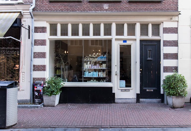 Cosy Pop-Up Shop in Nine Streets - Image 0