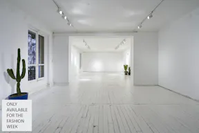 Beautiful Art Gallery - Image 0