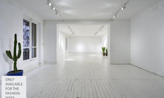 Beautiful Art Gallery - Image 0