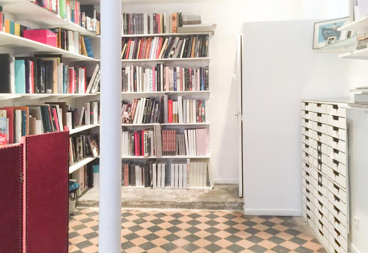 Pop-Up Shop in Le Marais - Image 1