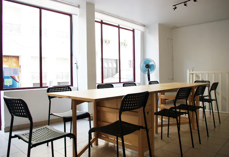 Office Space in the heart of Montmartre - Image 2