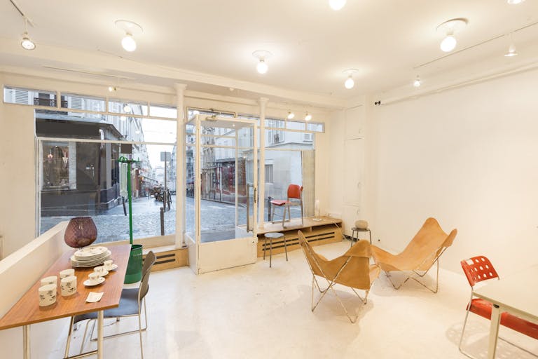 Pop-Up Store in Montmartre - Image 0