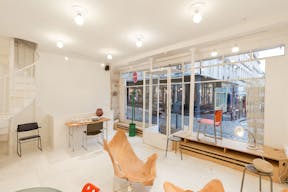 Pop-Up Store in Montmartre - Image 1