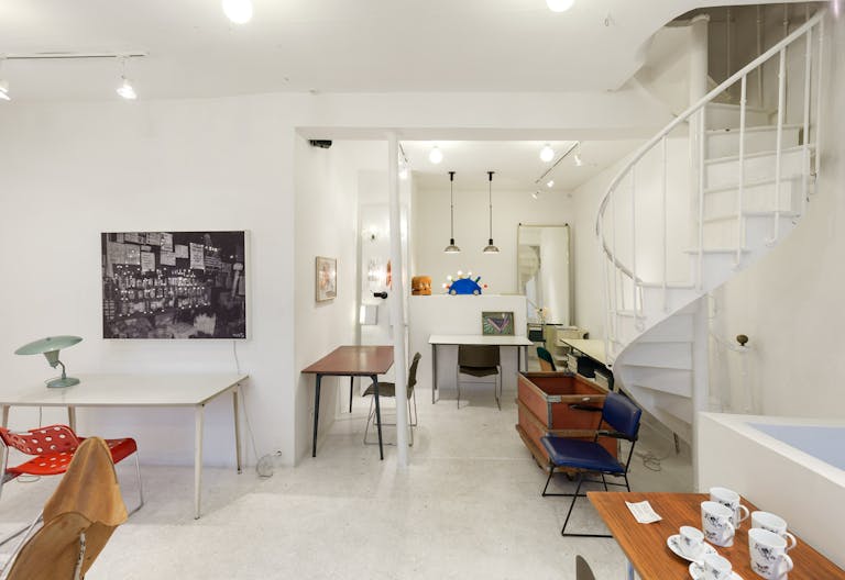 Pop-Up Store in Montmartre - Image 2