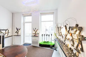 Cozy Le Marais Pop-Up Shop - Image 0