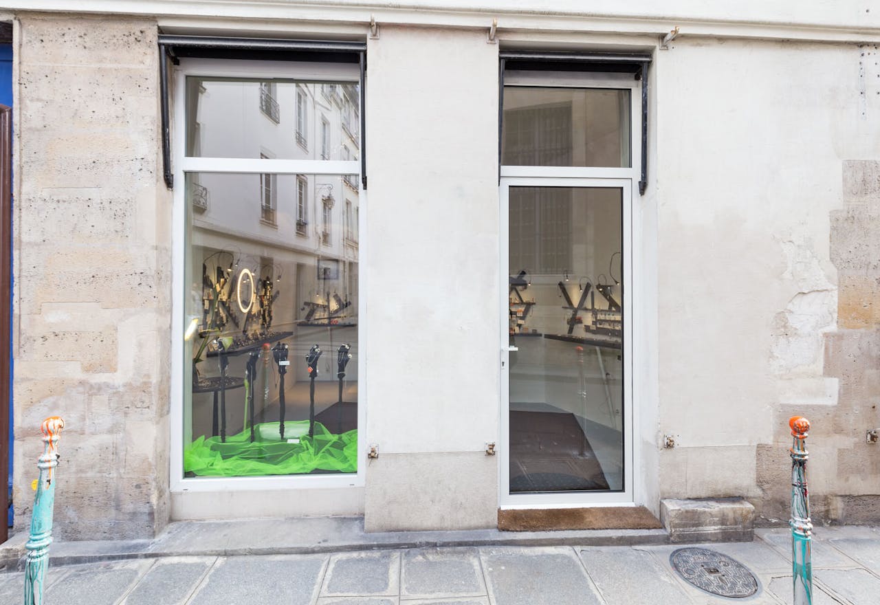 Cozy Le Marais Pop-Up Shop - Image 2