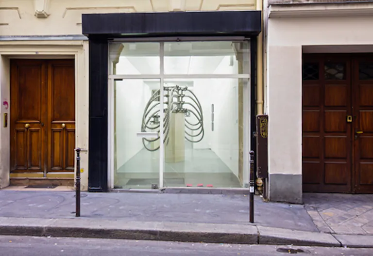Pop-Up Gallery Space in Le Marais - Image 3