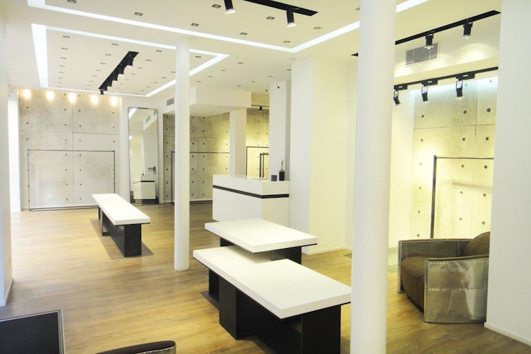 Modern Etienne Marcel Pop-Up Shop - Image 3