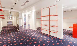 Charming Le Marais Showroom - Image 0