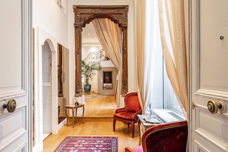 Superb Event Space in Sentier - Image 1