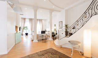 Superb Event Space in Sentier - Image 2