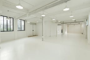 Showroom in Folie-Méricourt - Image 0