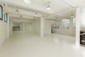 Showroom in Folie-Méricourt - Image 2