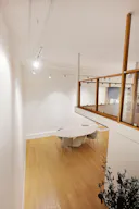Une galerie confidentielle avec une adresse remarquable - Image 6